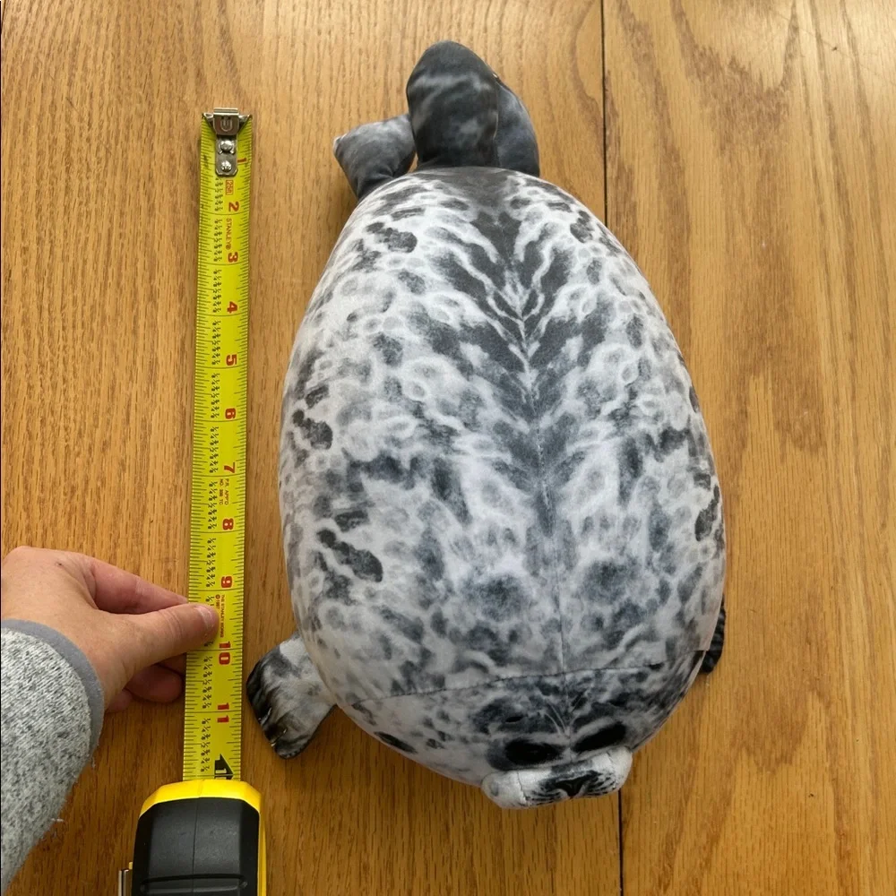 N/A adorable gray